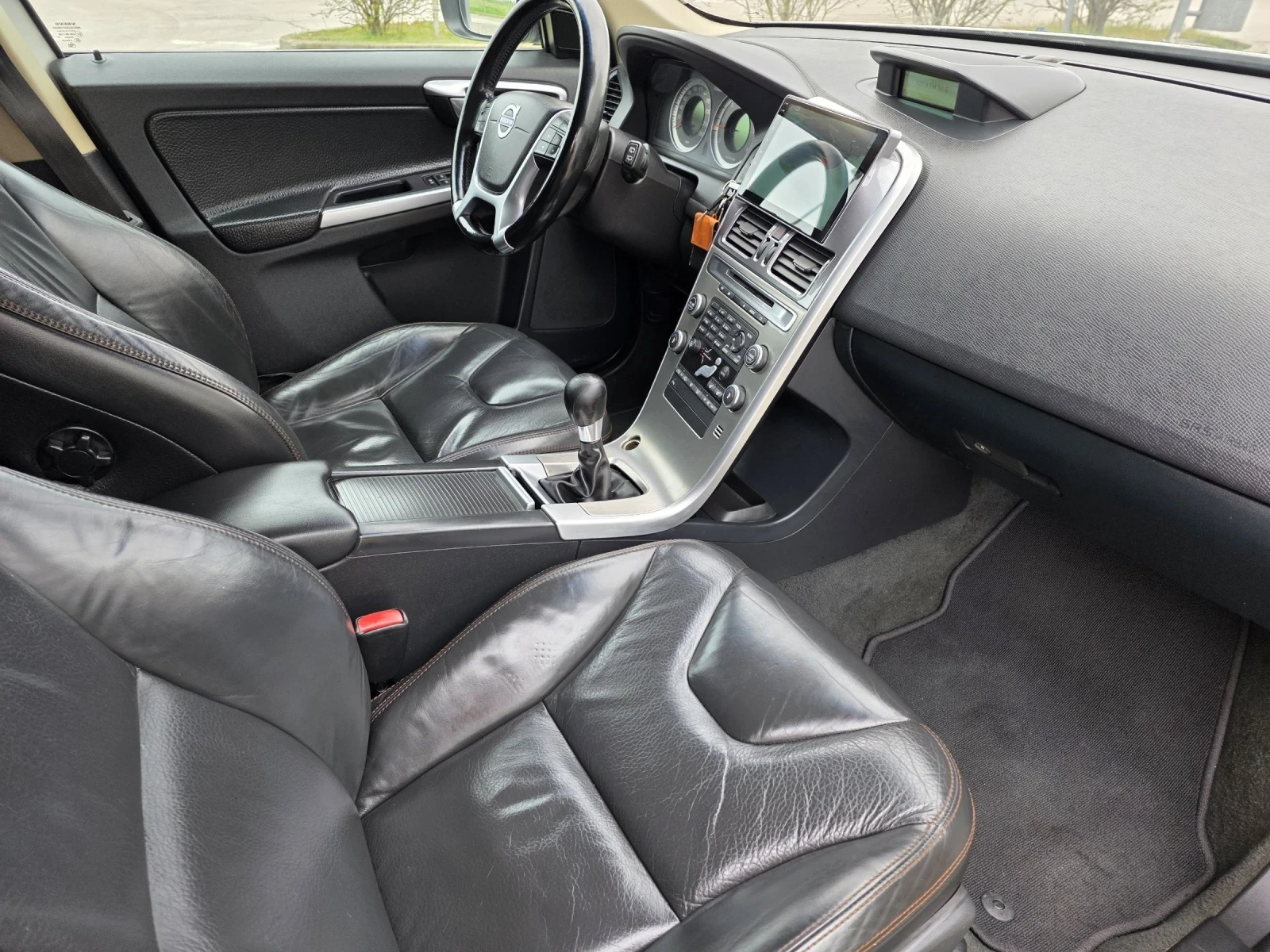 Volvo XC60 2.4 d5 175k.c �������� | Mobile.bg � ����������� 12