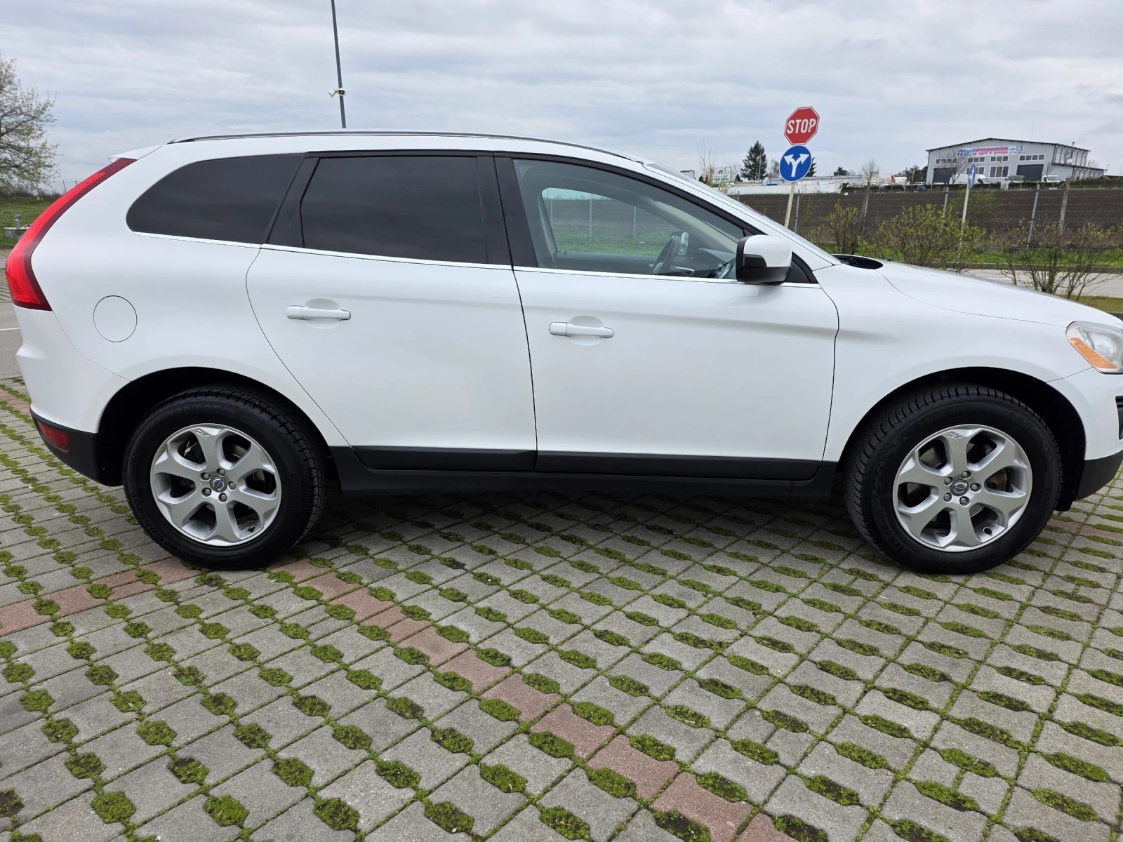 Volvo XC60 2.4 d5 175k.c �������� | Mobile.bg � ����������� 4