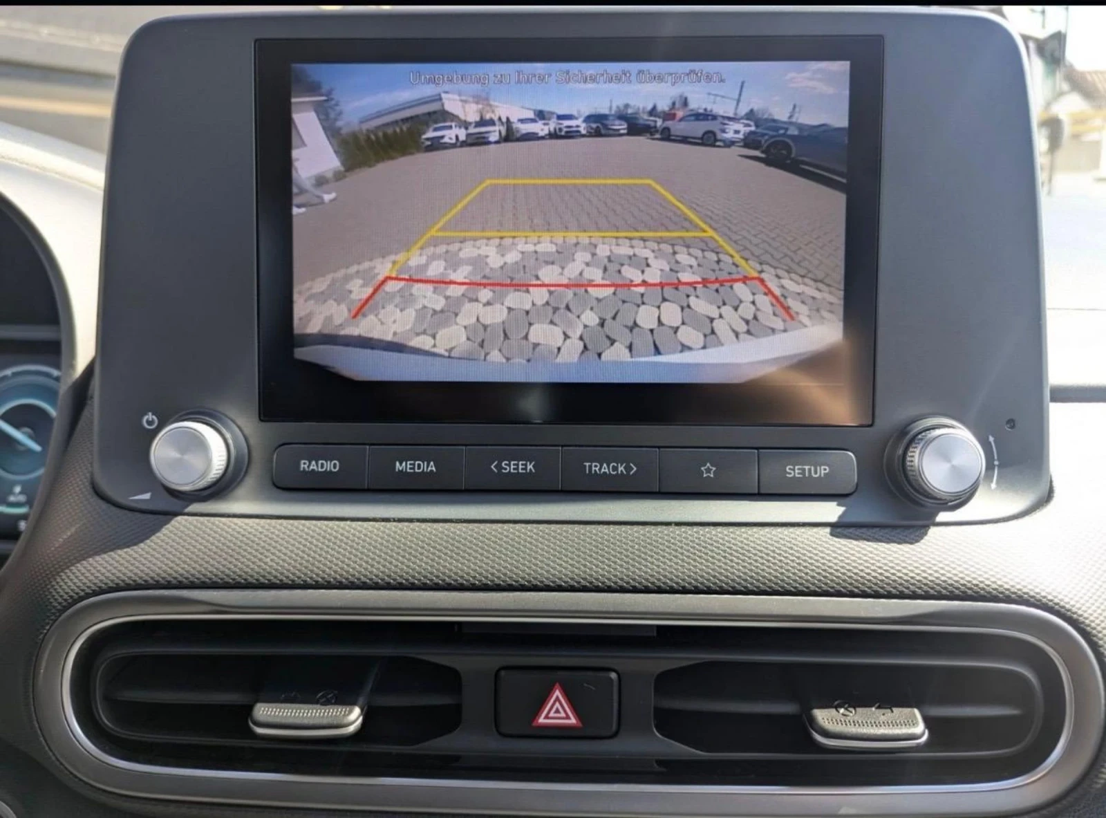 Hyundai Kona, снимка 11 - Автомобили и джипове - 54436724
