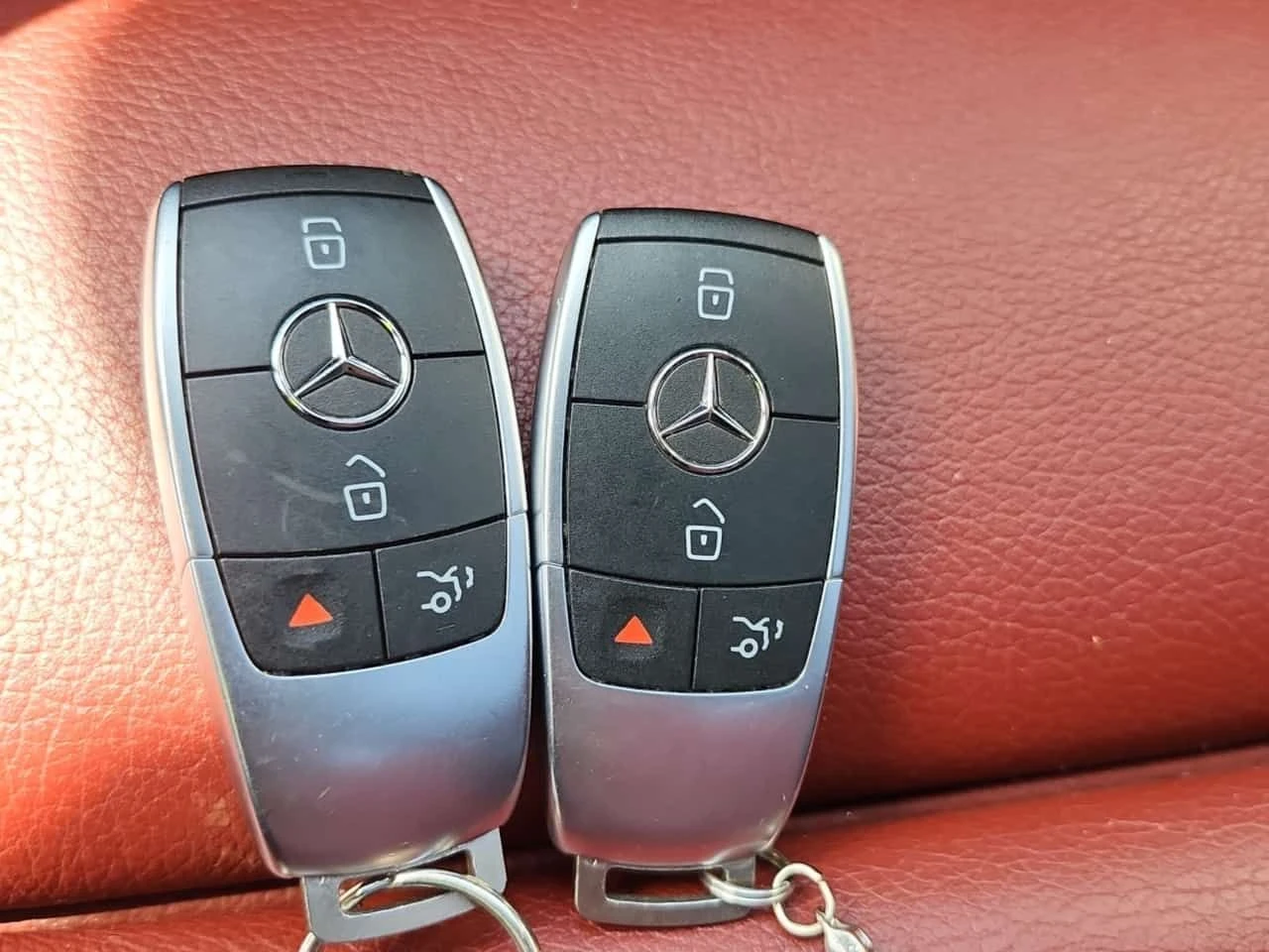 Mercedes-Benz GLC 43 AMG AMG/ПОДГРЕВИ/ПАНОРАМА/360, снимка 14 - Автомобили и джипове - 54737628