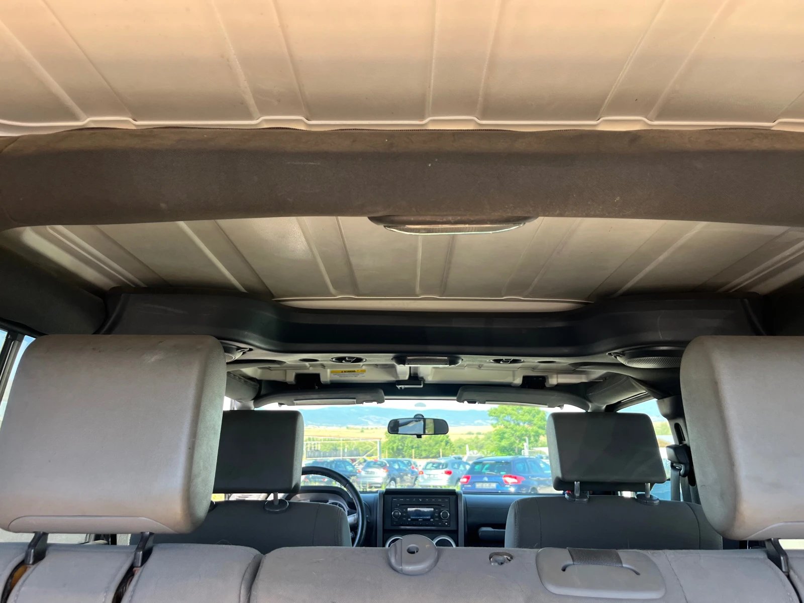 Jeep Wrangler 2.8 CRDI SAHARA, снимка 10 - Автомобили и джипове - 55240642