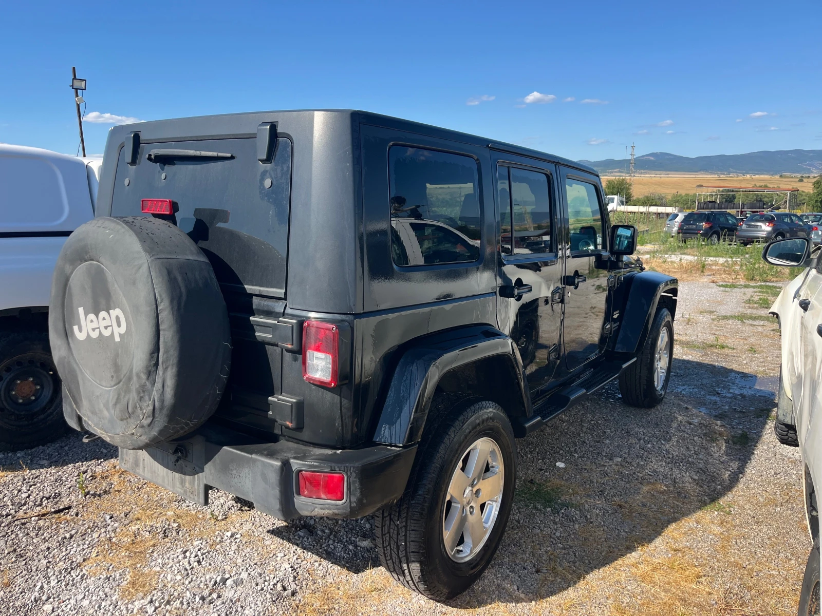 Jeep Wrangler 2.8 CRDI SAHARA, снимка 4 - Автомобили и джипове - 55240642