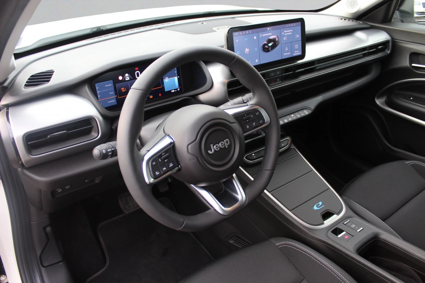 Jeep Avenger ALTITUDE BEV 54 kWh 115 kW 156 hp 400 km//2306991 | Mobile.bg � ����������� 6