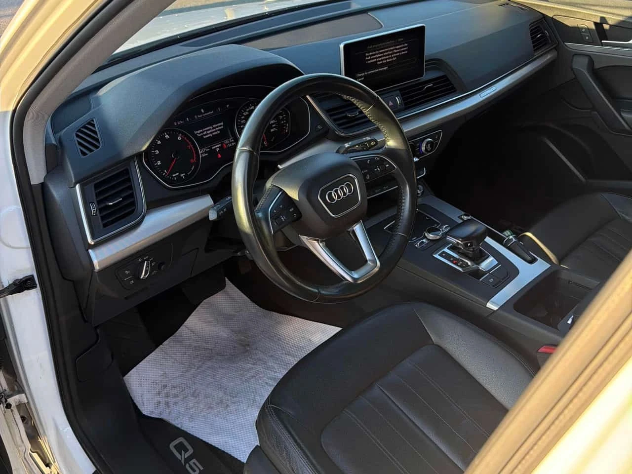 Audi Q5 * Progressiv * CARFAX *  | Mobile.bg � ����������� 5