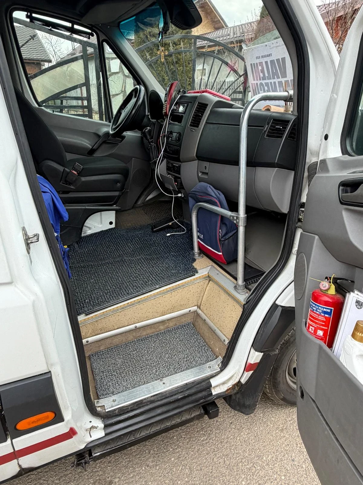 Mercedes-Benz Sprinter 516 22 - изображение 6