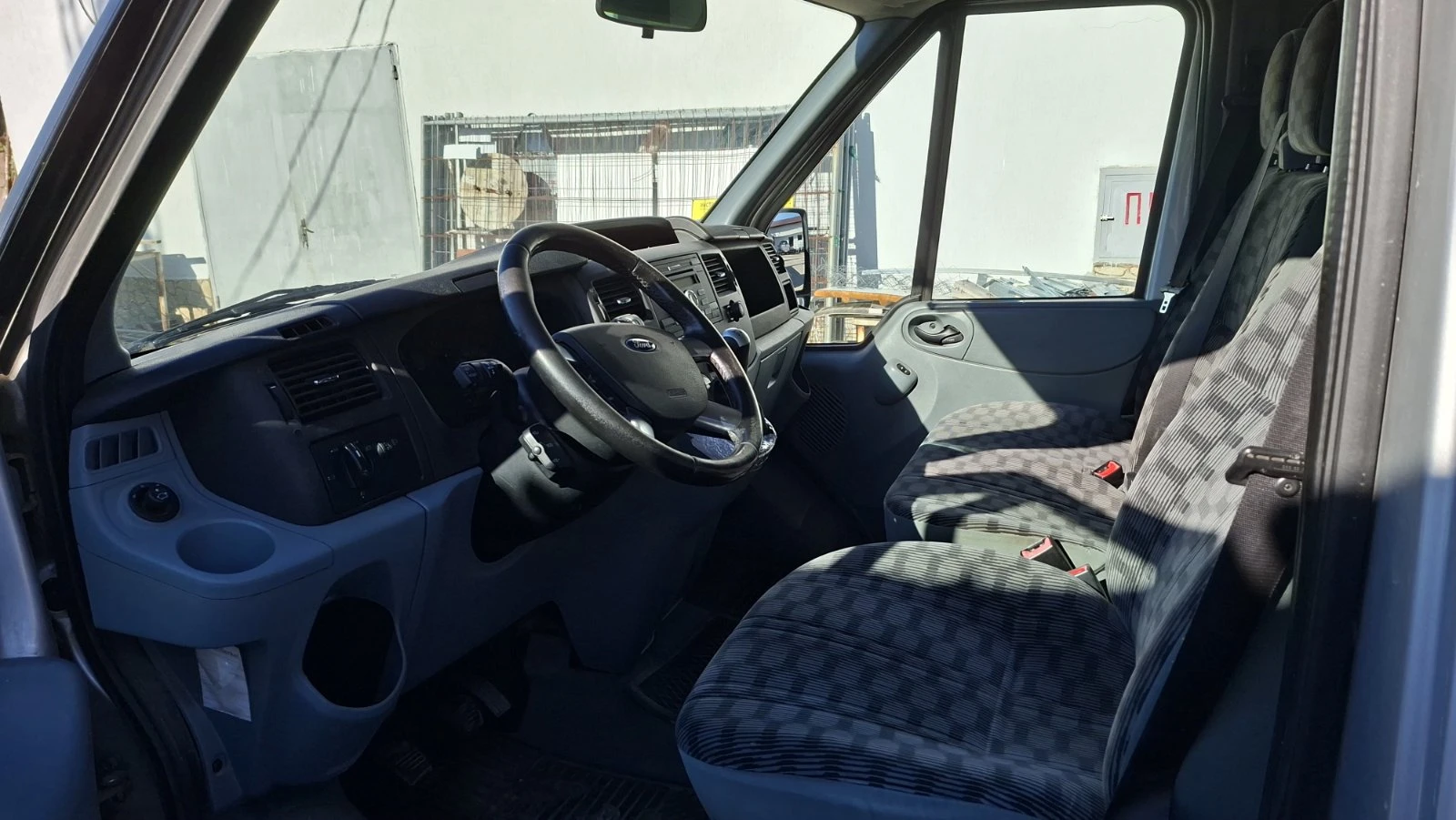 Ford Transit 2.2 8+ 1, снимка 5 - Бусове и автобуси - 56593173