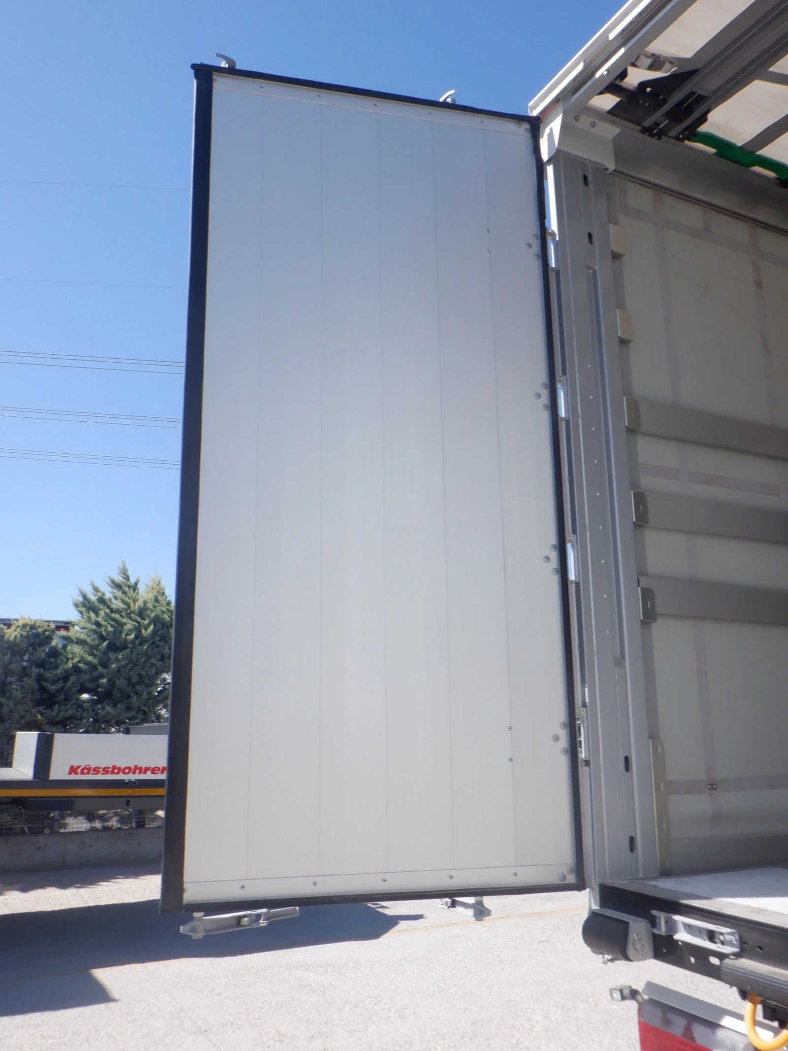  Kaessbohrer | Mobile.bg   14