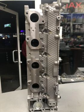 Цилиндрова глава Hyundai / Kia 2.5 CRDI 2002- 221004A010, снимка 3