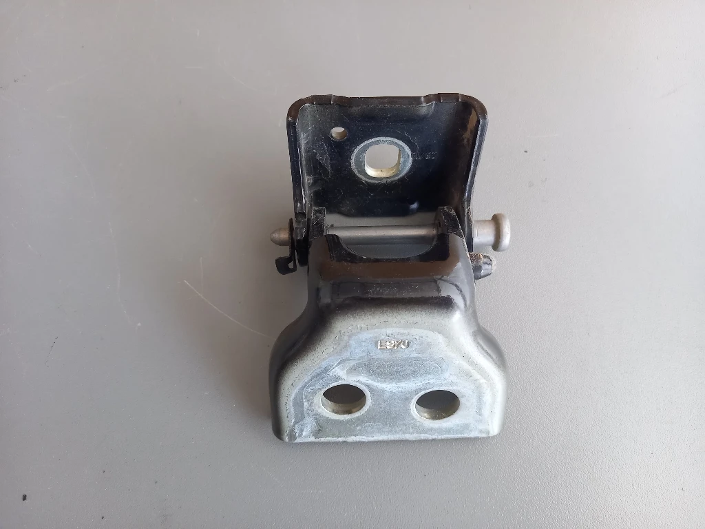 Панта врата задна дясна горна Ситроен Ц3 (1)