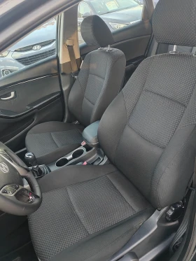 Hyundai I30 1.4, 90к.с., снимка 9