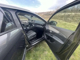 Peugeot 5008 1.2 PureTech Turbo , снимка 11