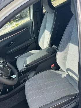 Renault Megane E-Tech - electric 60, снимка 4