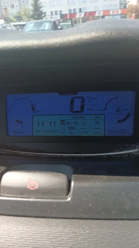 Обява за продажба на Citroen Grand C4 Picasso 2.0HDi Ръчни скорости ~7 500 лв. - изображение 8
