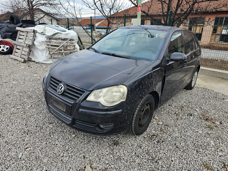 VW Polo 1.4бен., снимка 1 - Автомобили и джипове - 46356142