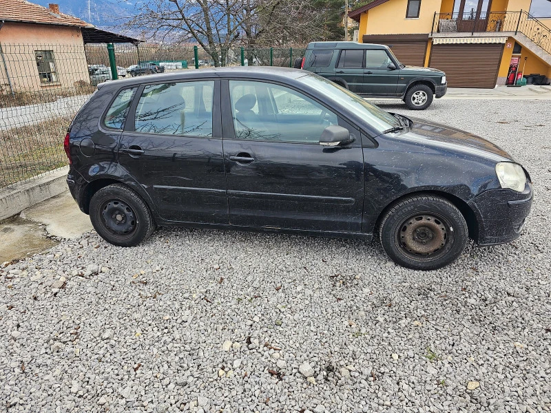 VW Polo 1.4бен., снимка 7 - Автомобили и джипове - 46356142