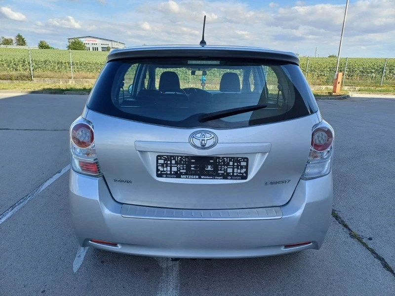 Toyota Verso 2.0 D4D 126k.s., снимка 5 - Автомобили и джипове - 46465961