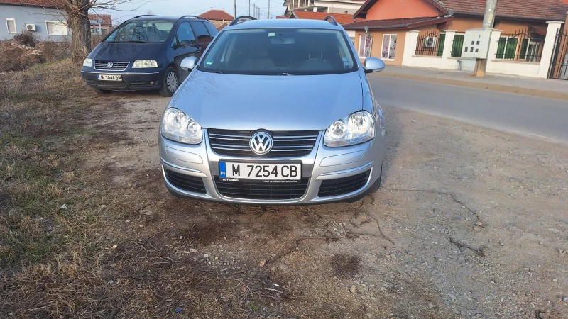 VW Golf, снимка 1 - Автомобили и джипове - 49102599