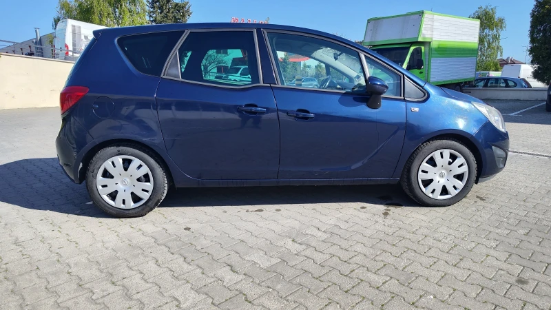 Opel Meriva 1, 4 LPG, снимка 5 - Автомобили и джипове - 52946430