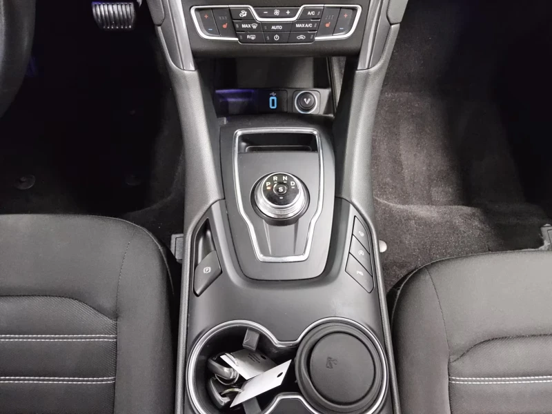 Ford Mondeo 2.0TURNIER/150HP/TREND/NAVI/AMBI/LED/KLESS/128g, снимка 10 - Автомобили и джипове - 51364996