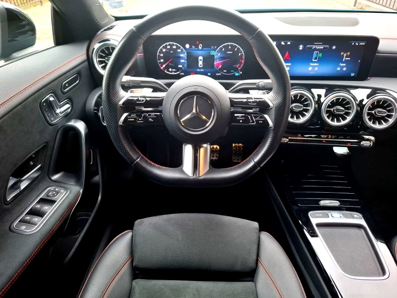 Mercedes-Benz CLA 250 4Matic AMG Paket В гаранция до 03/2029!, снимка 14 - Автомобили и джипове - 51499020