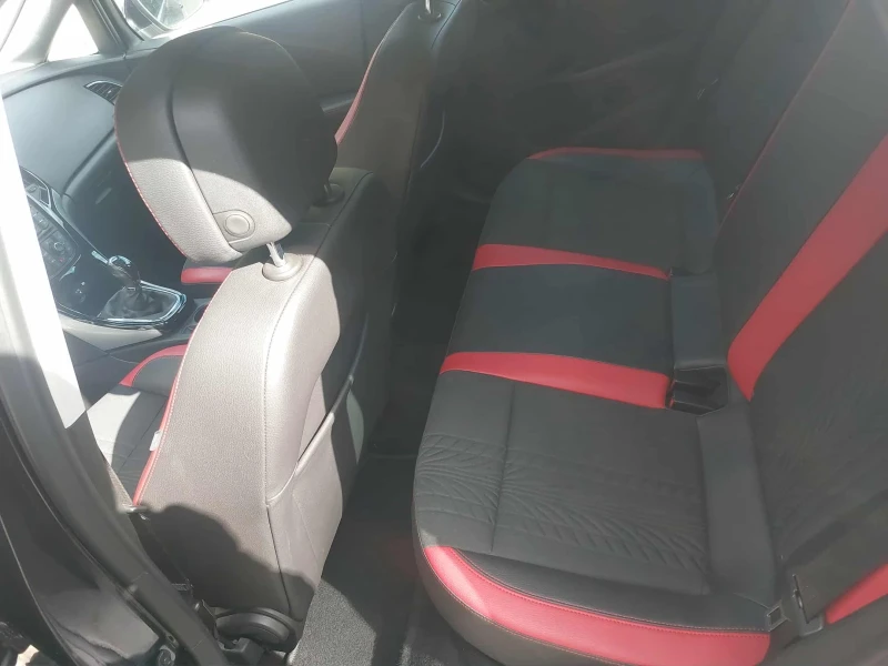 Opel Astra, снимка 6 - Автомобили и джипове - 52020599