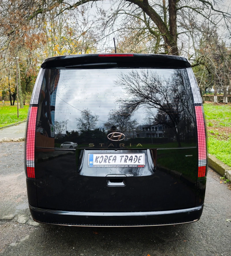 Hyundai Staria 2.2 CRDI 4x4  - HITRAC 8+ 1, снимка 5 - Автомобили и джипове - 52576271