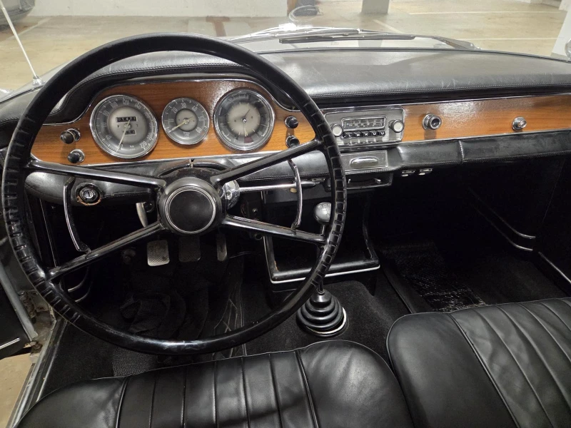 BMW 320 3200 CS Bertone, снимка 11 - Автомобили и джипове - 52698711