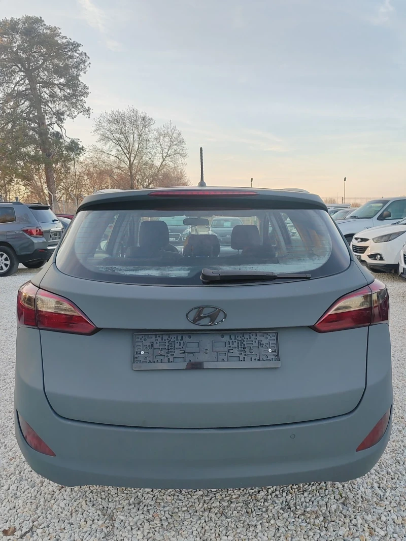 Hyundai I30 1.4, 90к.с., снимка 6 - Автомобили и джипове - 52711769