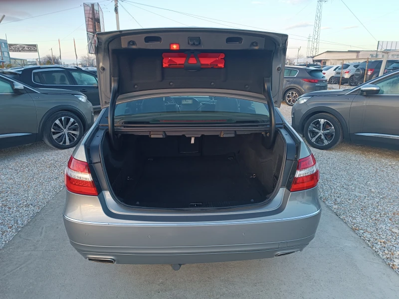Mercedes-Benz E 350 350 CDI 4Matic, снимка 16 - Автомобили и джипове - 52746084