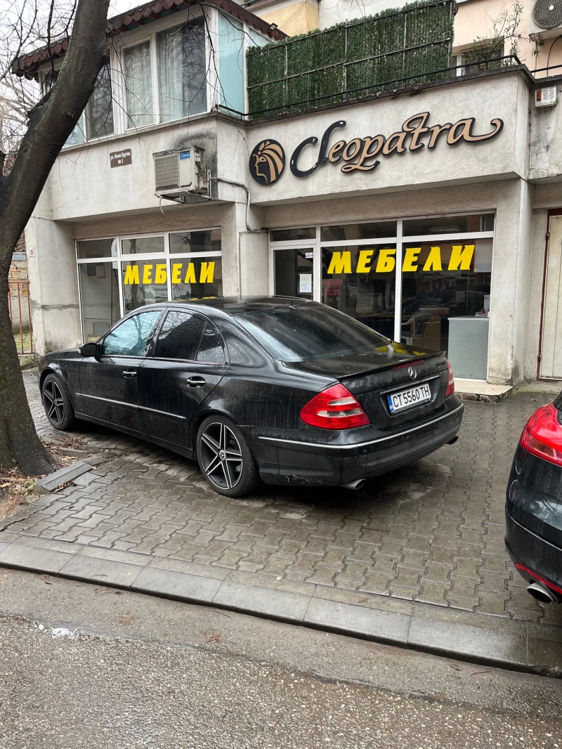 Mercedes-Benz E 350, снимка 9 - Автомобили и джипове - 53488419