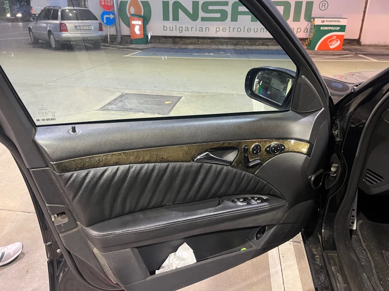 Mercedes-Benz E 350, снимка 6 - Автомобили и джипове - 53488419