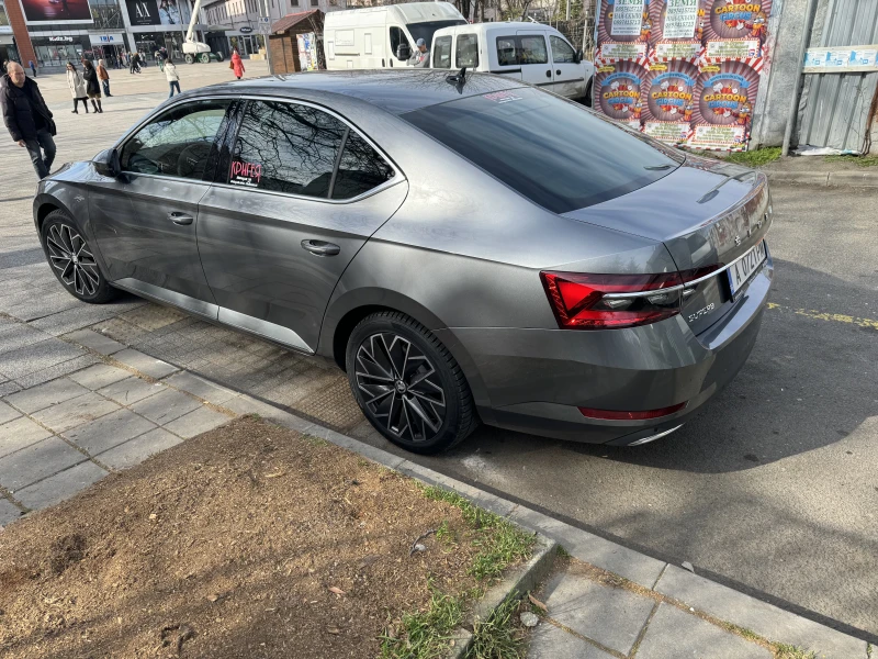 Skoda Superb L&K, снимка 9 - Автомобили и джипове - 53401177