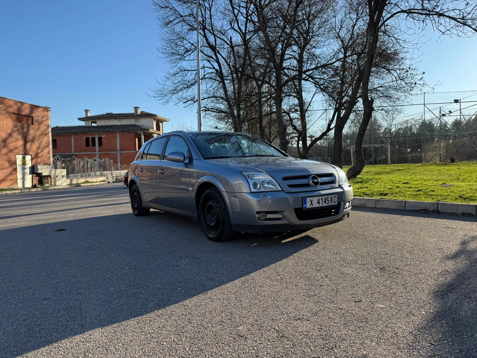 Opel Signum 2.2 Газ, снимка 1
