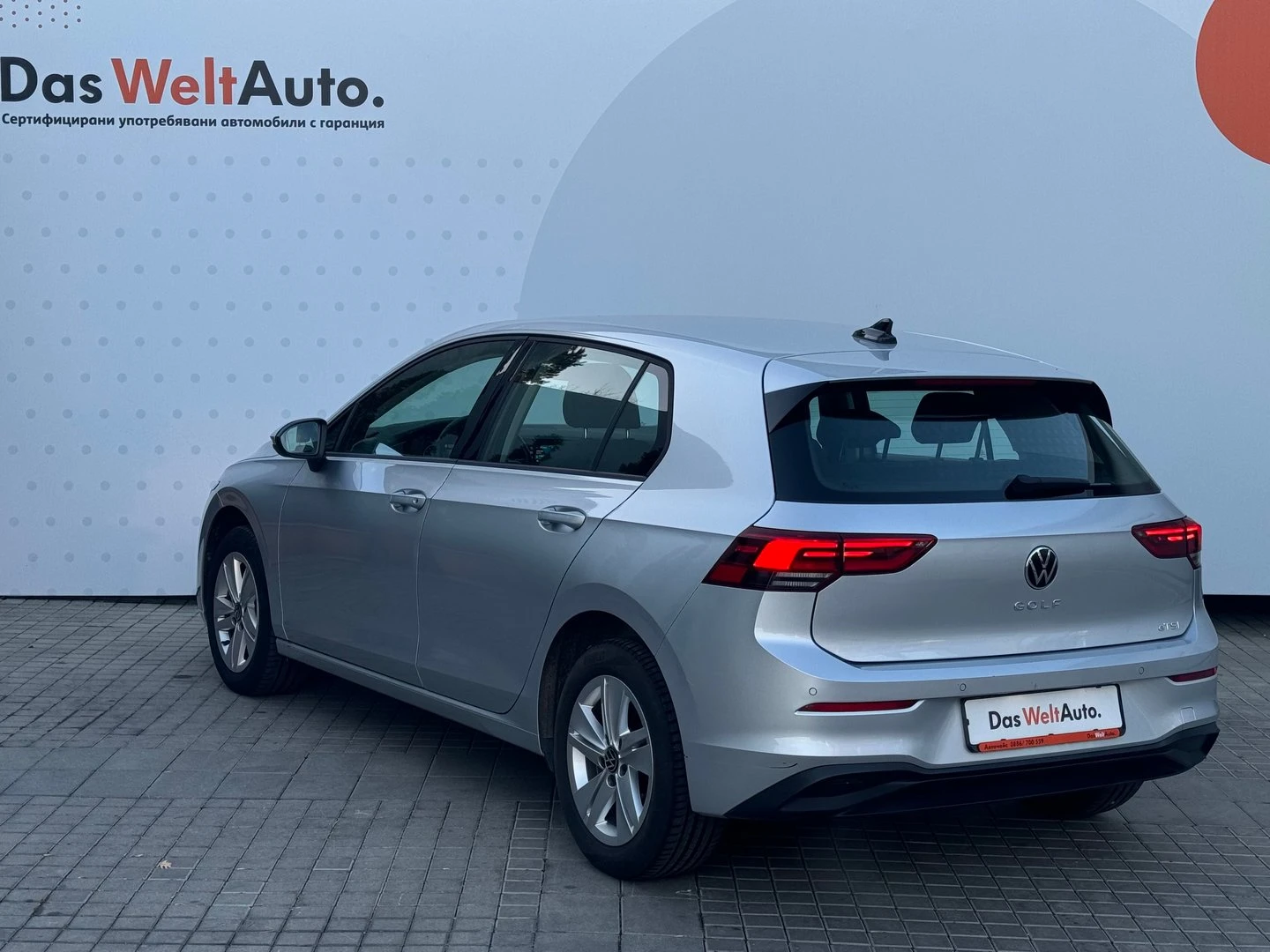 VW Golf 8 Life 1.5 eTSI OPF DSG - изображение 4