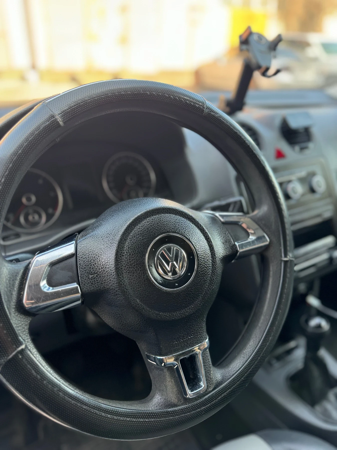 VW Caddy  - изображение 2