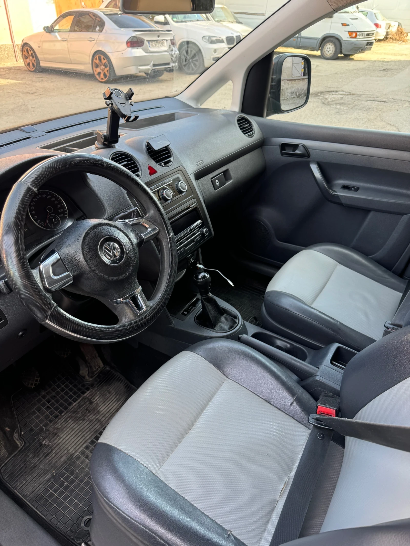 VW Caddy  - изображение 3