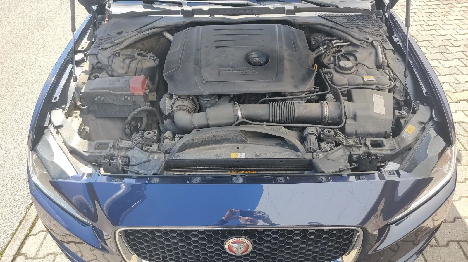Jaguar XE 2.0D 180hp AUTOMAT - изображение 9