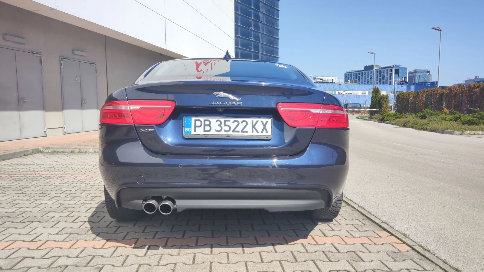 Jaguar XE 2.0D 180hp AUTOMAT - изображение 5