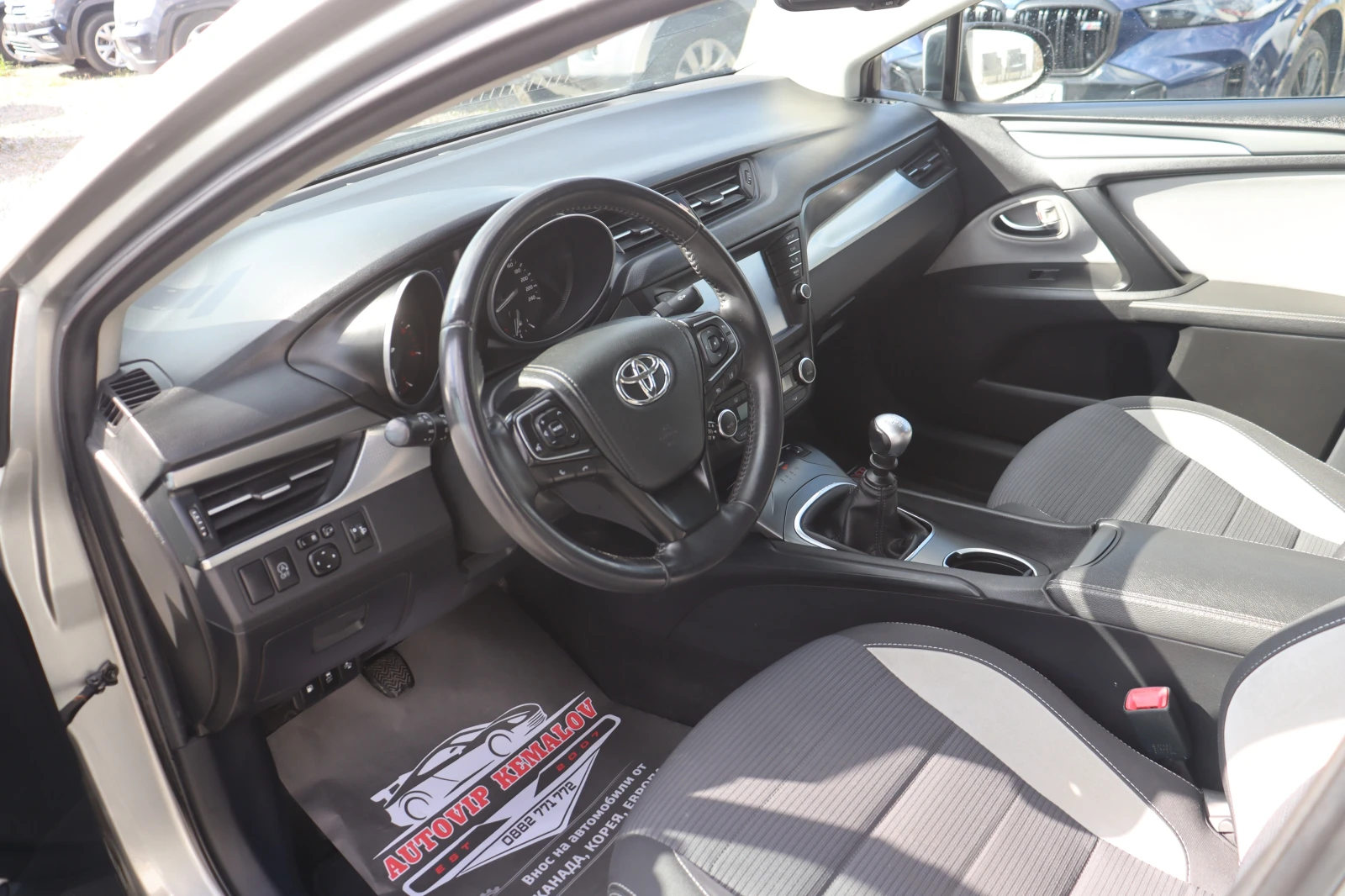 Toyota Avensis 2.0 D4D TOP! - изображение 9
