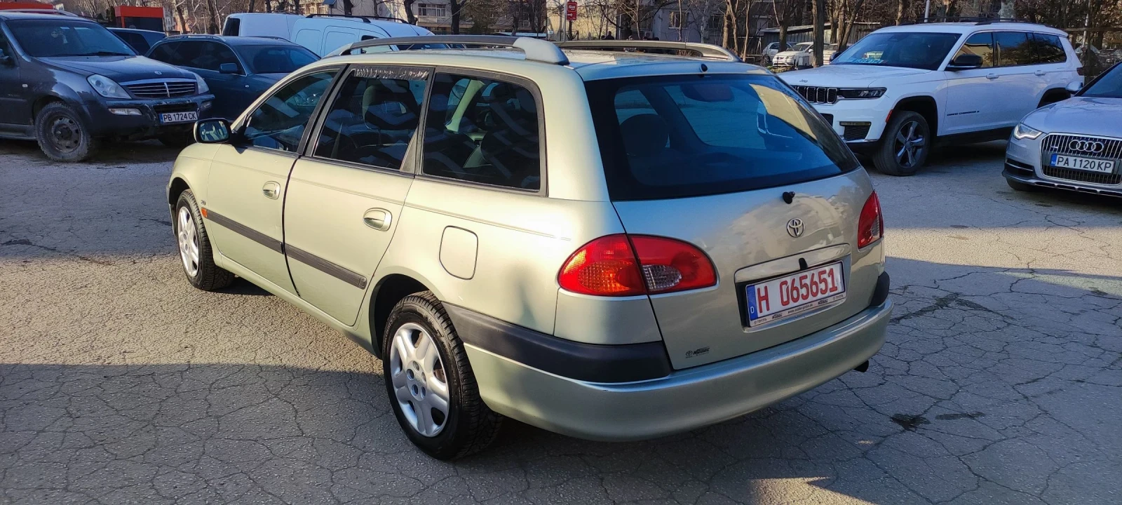 Toyota Avensis 2.0 Бензин - изображение 4