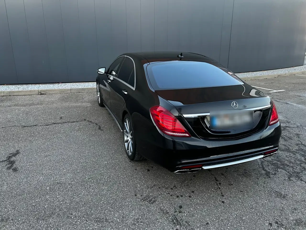 Mercedes-Benz S 63 AMG | 90, 000 км | Безупречно състояние | FULL + Керам - изображение 5
