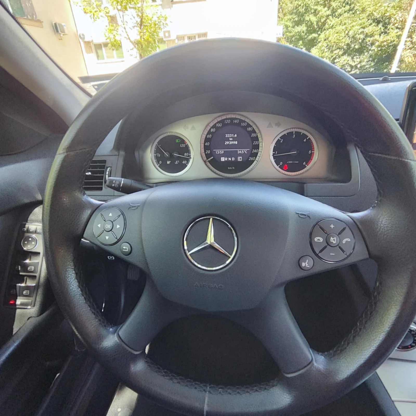 Mercedes-Benz C 220  - изображение 10