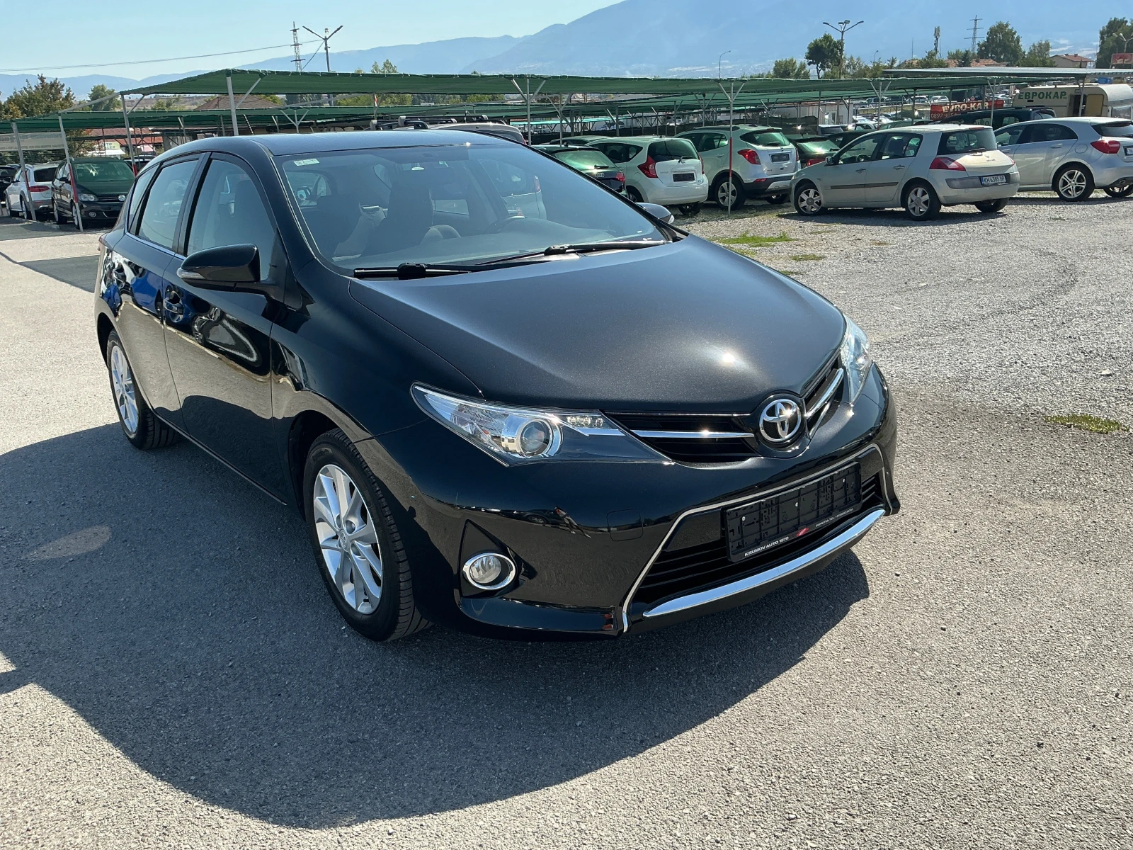 Toyota Auris 1.4 D4D - изображение 2
