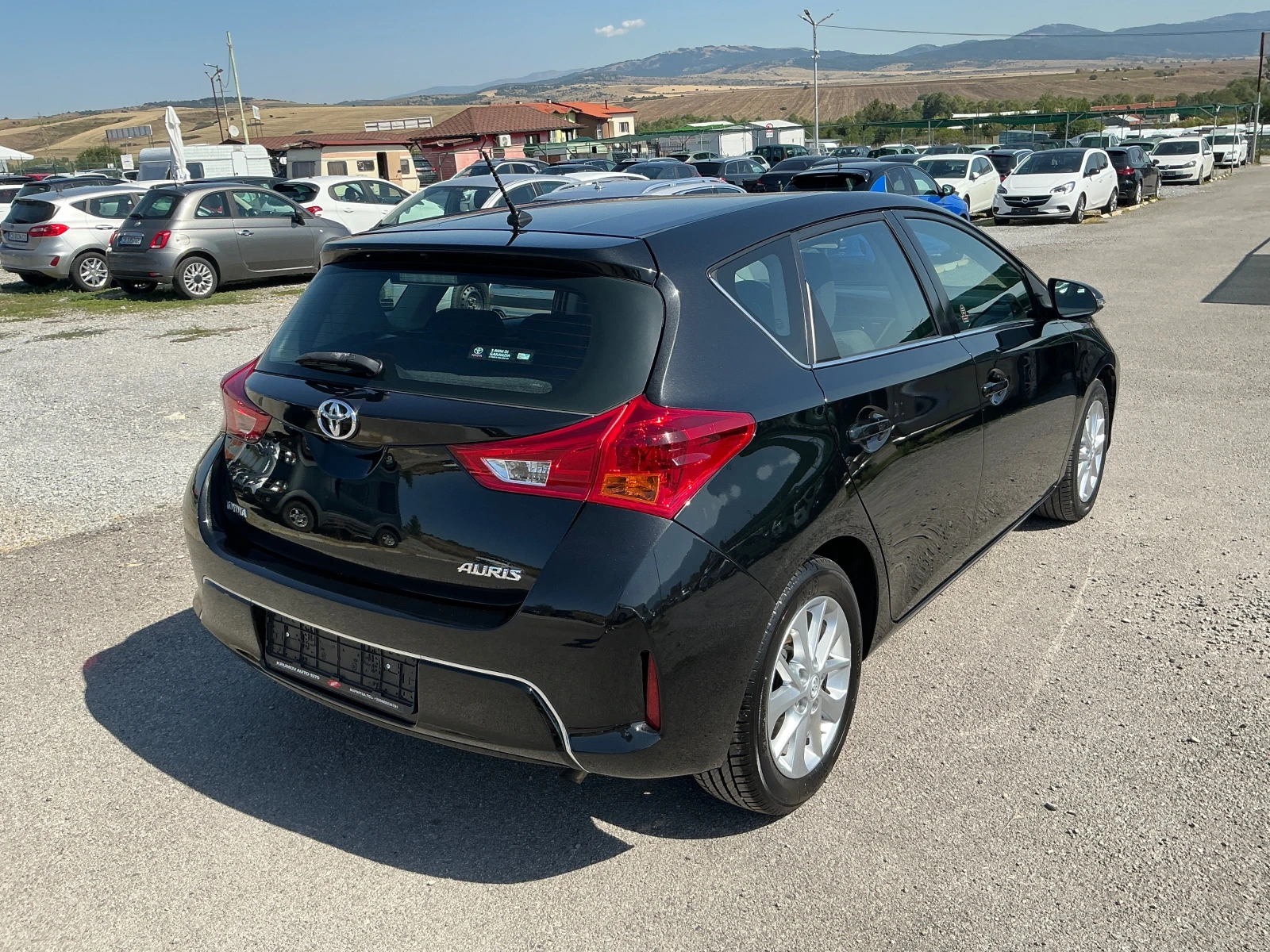Toyota Auris 1.4 D4D - изображение 8