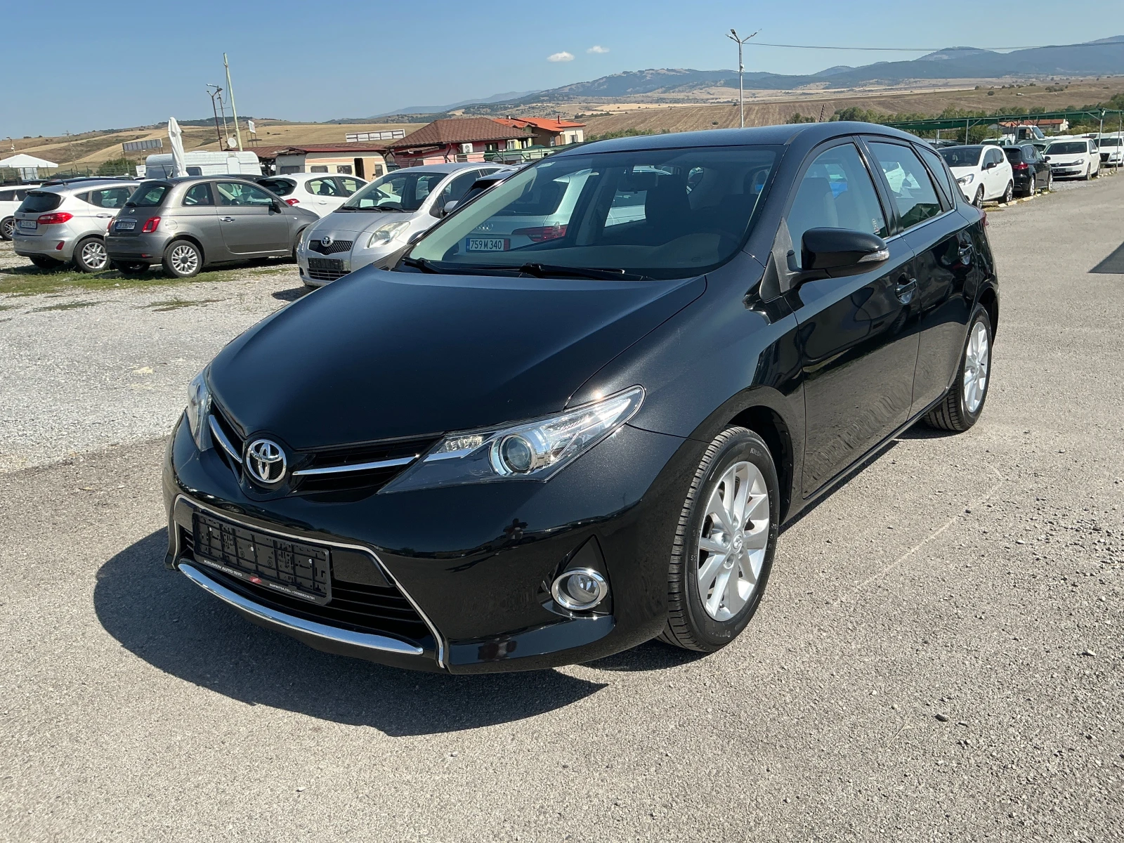 Toyota Auris 1.4 D4D - изображение 3