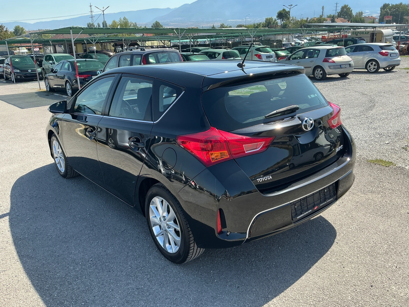Toyota Auris 1.4 D4D - изображение 6