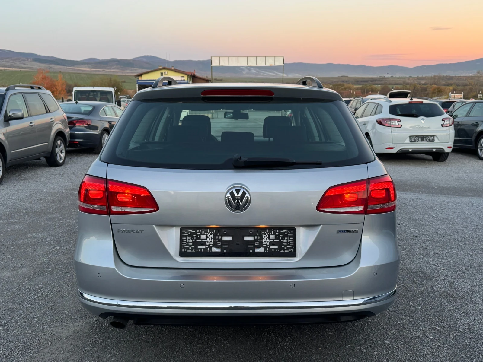 VW Passat 138.000км/СЕРВИЗНА ИСТОРИЯ VW/НОВА - изображение 5