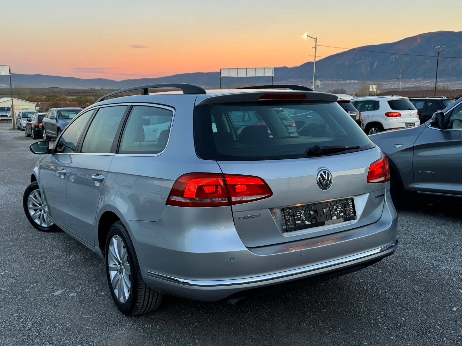 VW Passat 138.000км/СЕРВИЗНА ИСТОРИЯ VW/НОВА - изображение 6