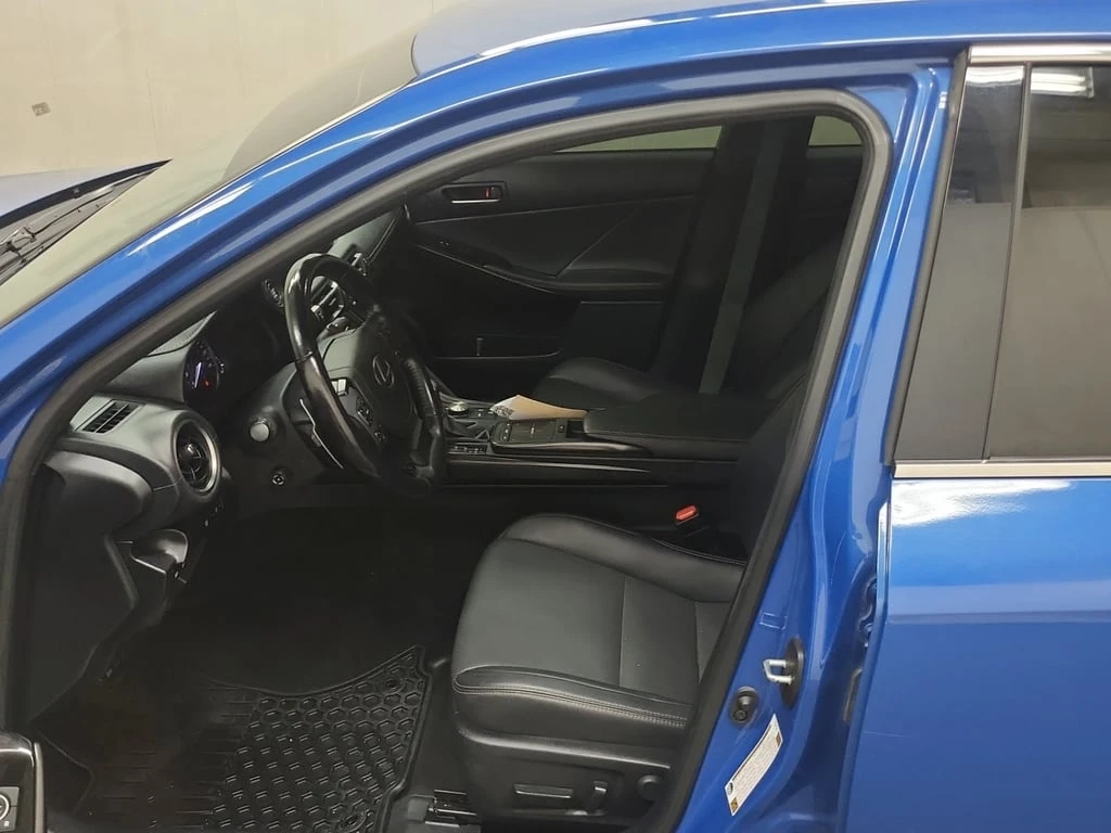 Lexus IS 300 * 300 * CARFAX *    | Mobile.bg   6