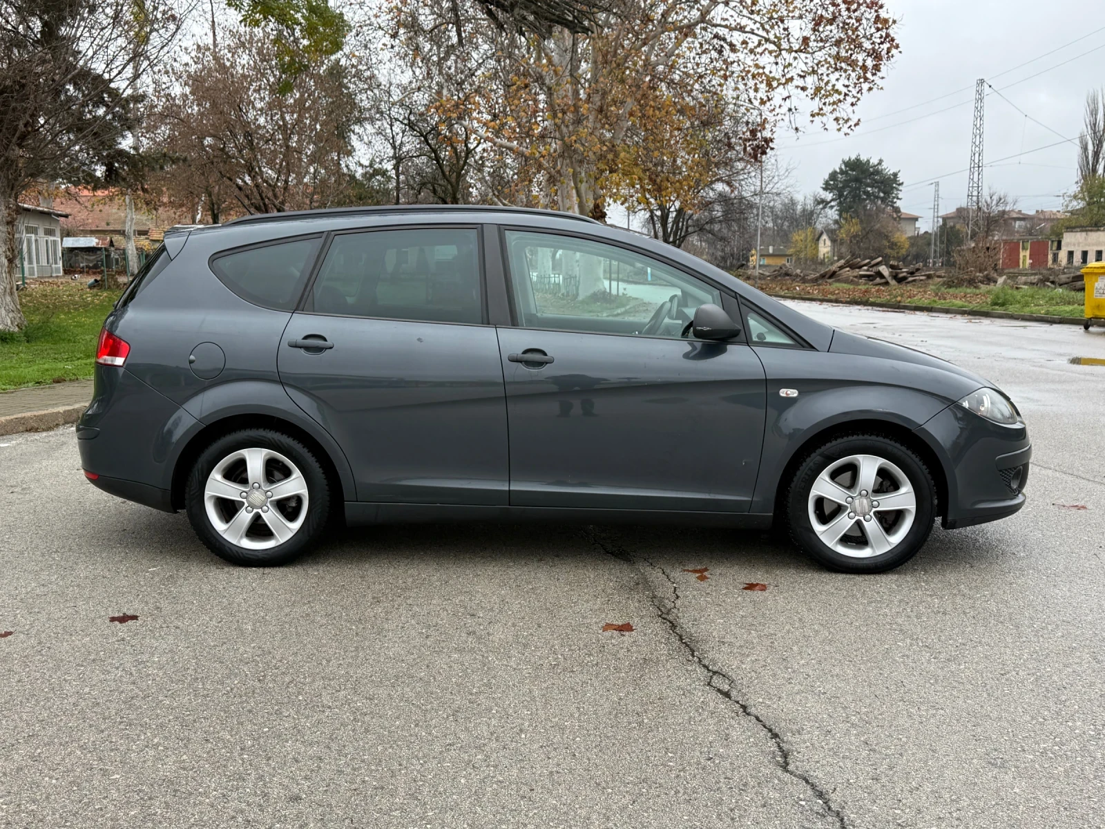 Seat Altea XL 1.9TDI - изображение 4